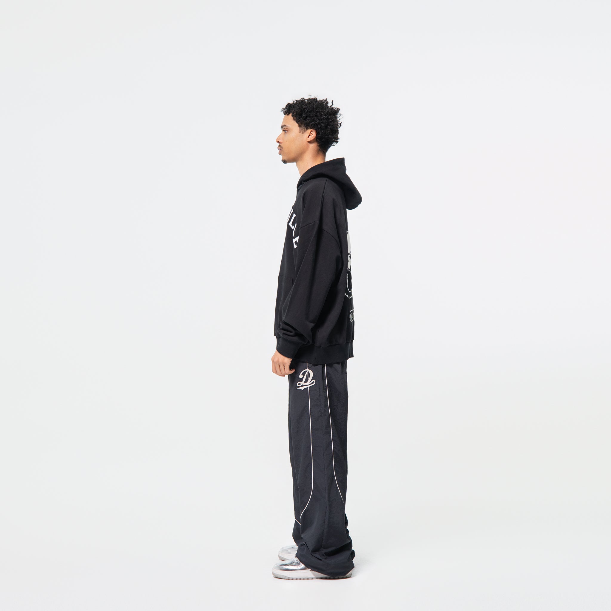 DREAMVILLE PANTHER HOODIE – Dreamville Official Store