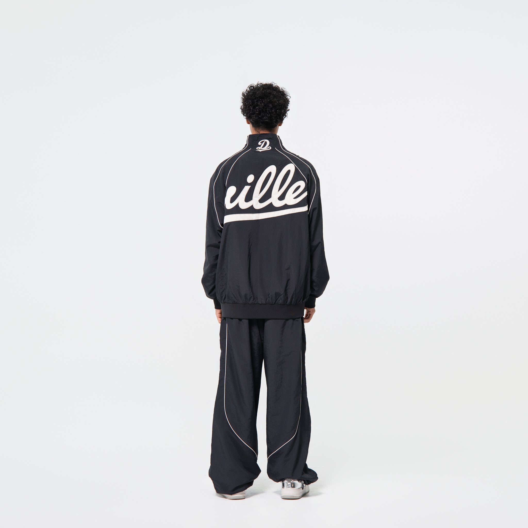 DV SCRIPT TRACK JACKET – Dreamville Official Store