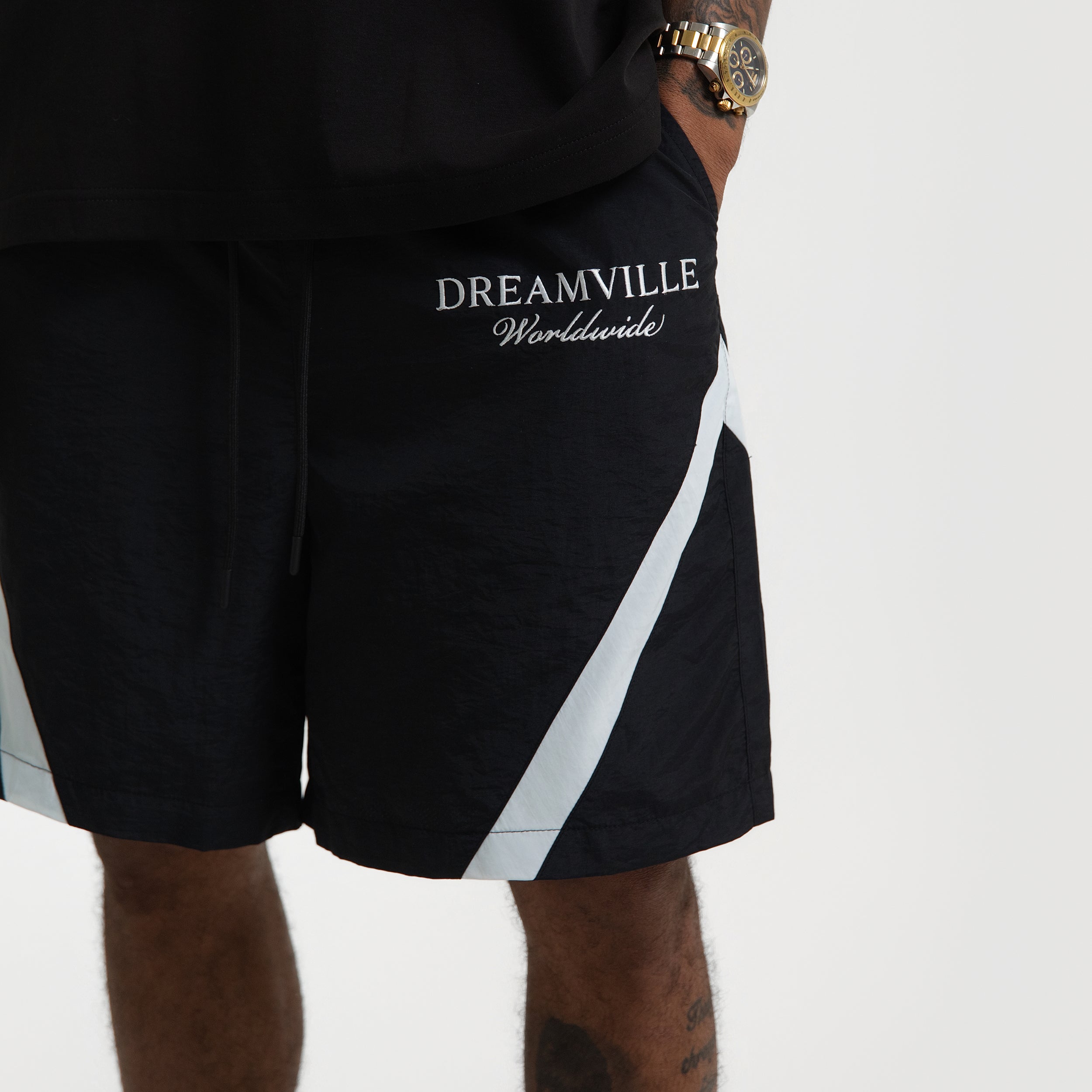 WORLDWIDE NYLON SHORTS BLACK – Dreamville Official Store