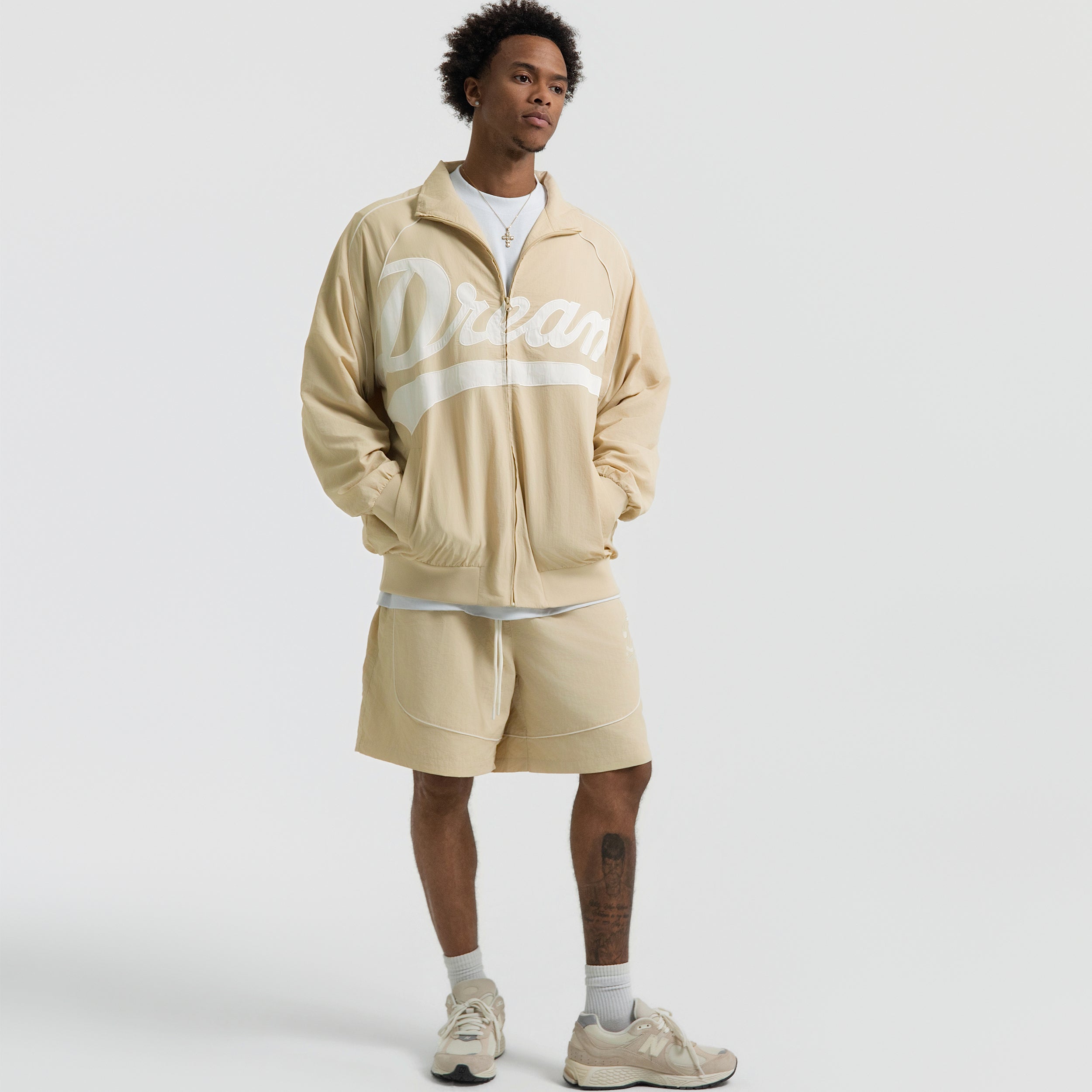 SCRIPT NYLON SHORTS BONE – Dreamville Official Store
